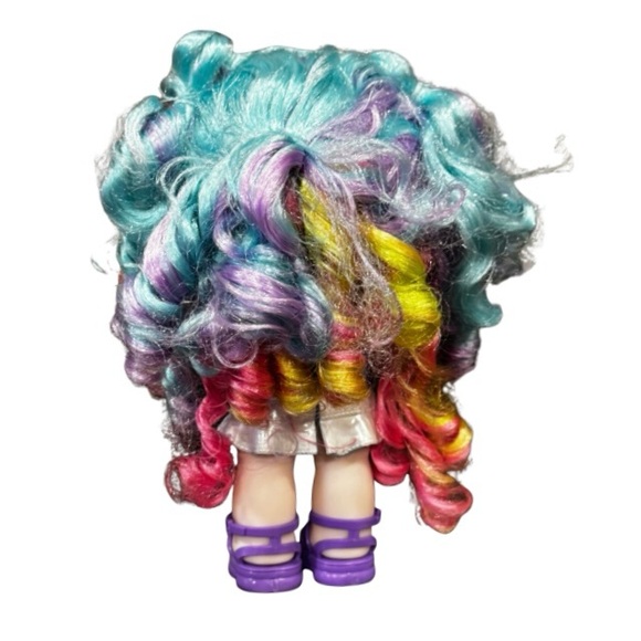 YUMMI Land Yummiland Skyler Rainbow Belt - Picture 2 of 4